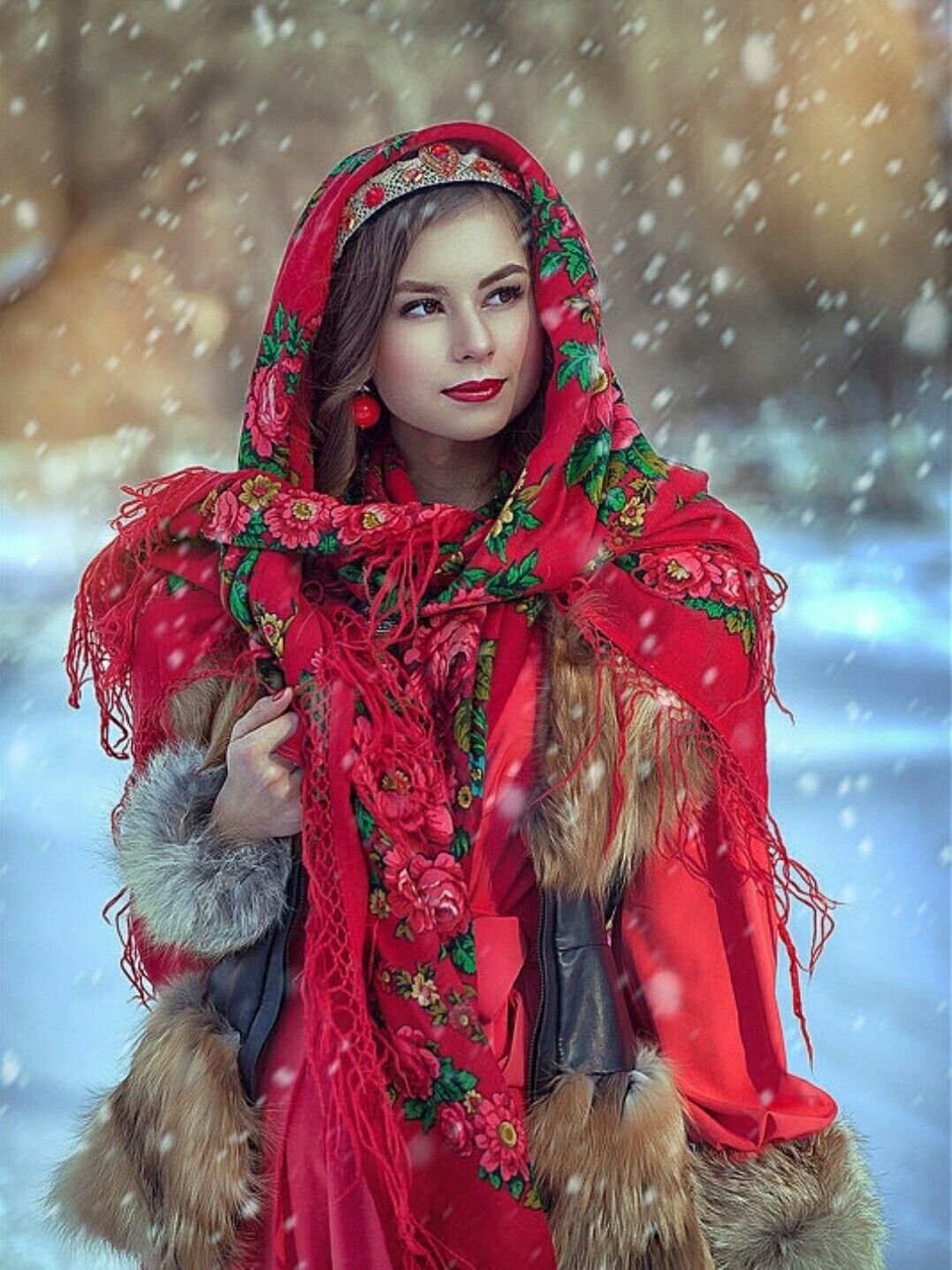 Beautiful girl Women in Slavic costumes in Lianyungang