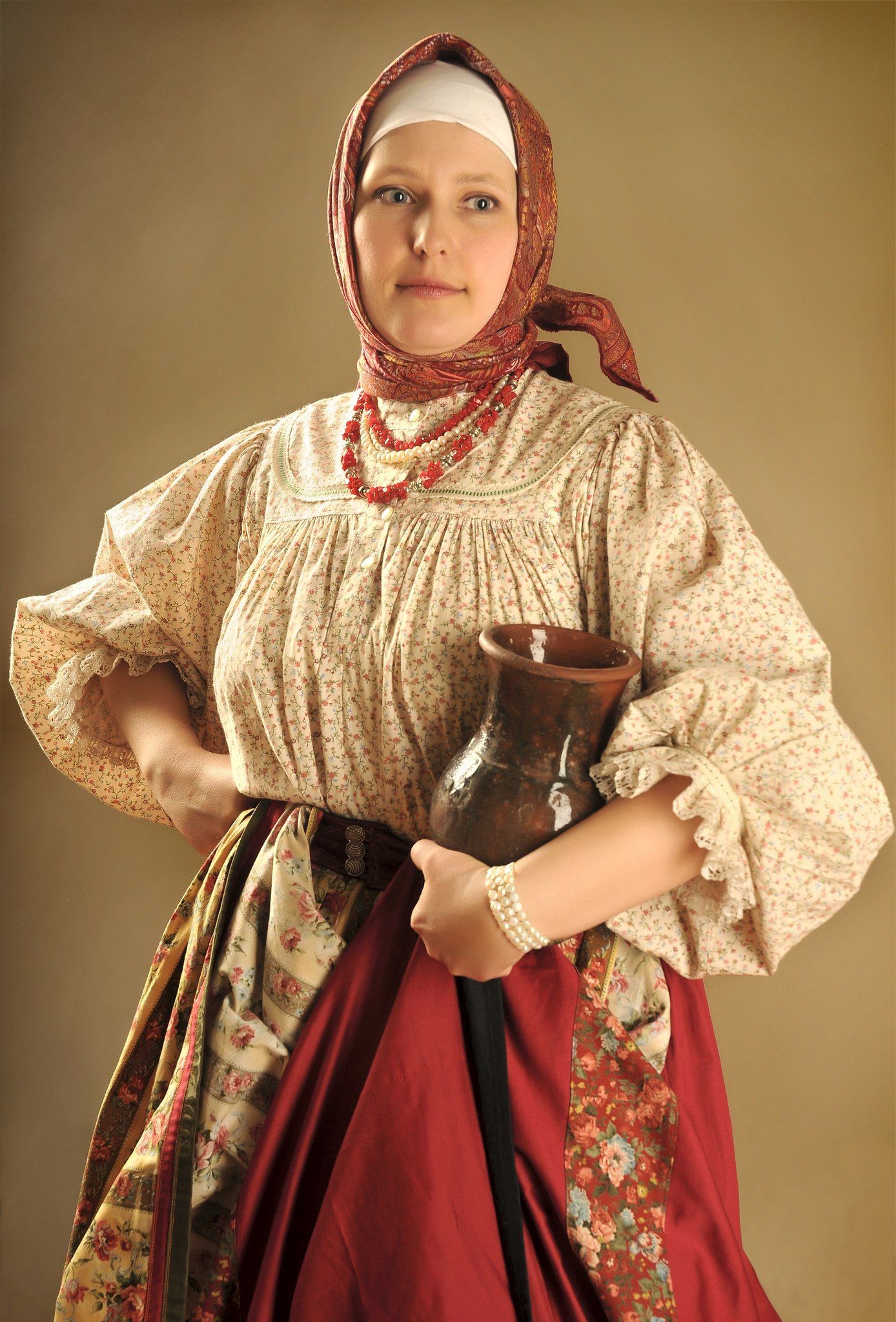 Girls in Slavic costumes in Lianyungang